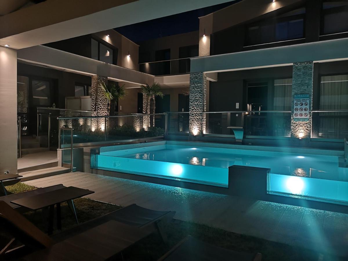 Amalia Deluxe Villas Неа-Врасна Экстерьер фото